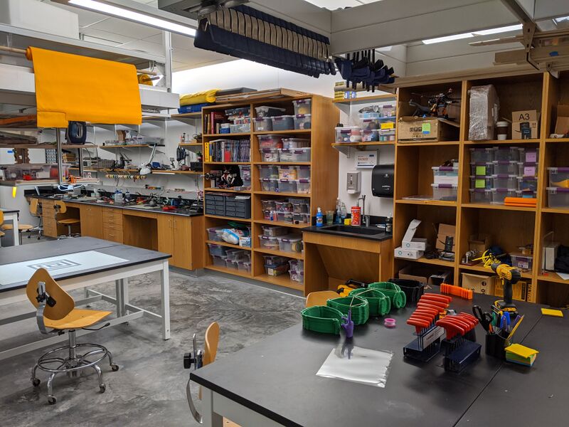File:MakerspaceWideView.jpg